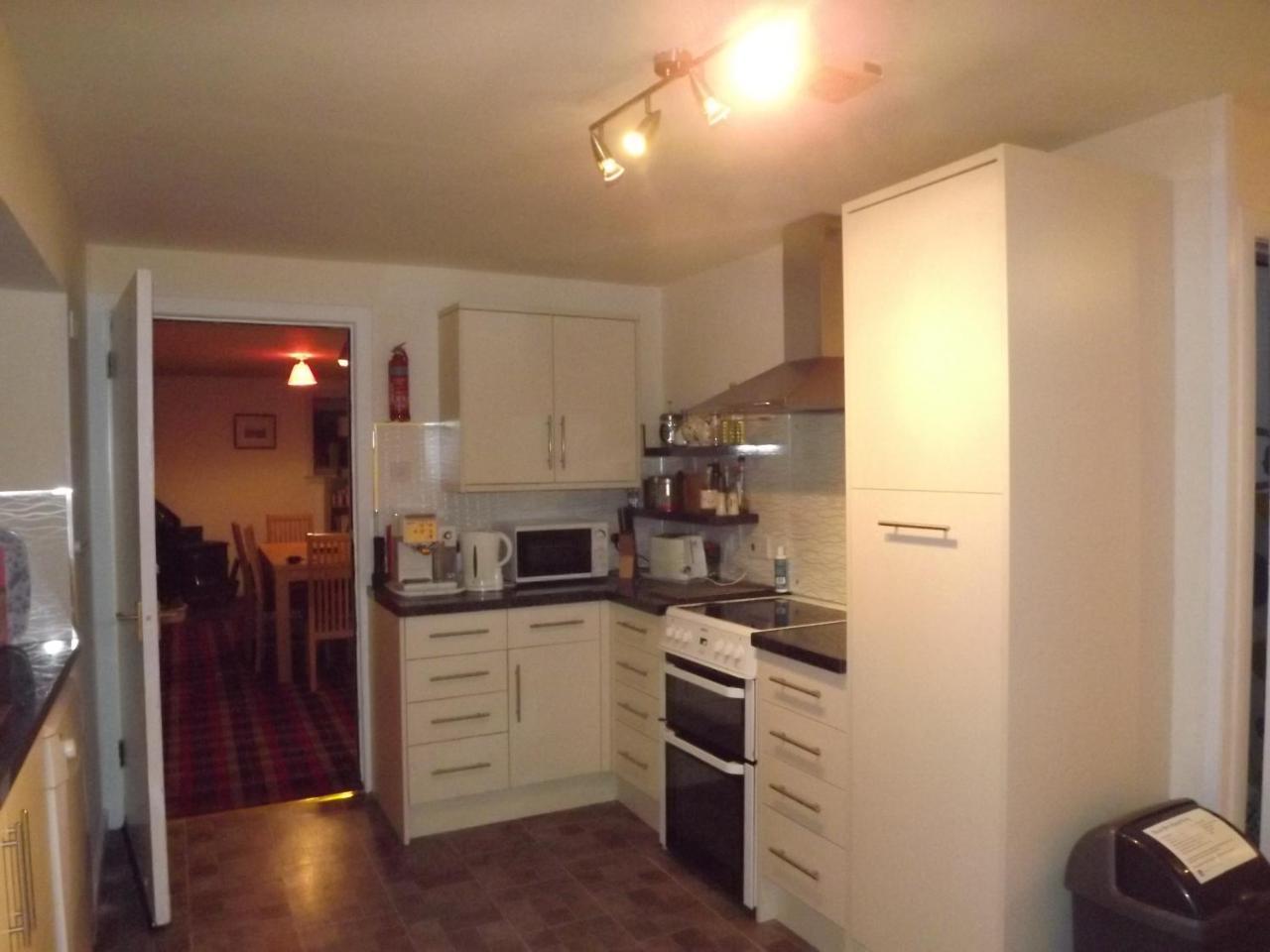 Gorsnavoon Cottage Clachaig エクステリア 写真