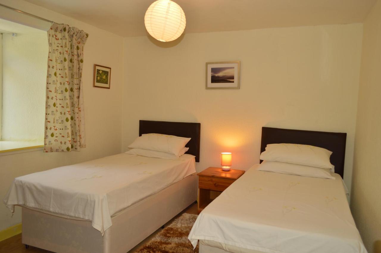 Gorsnavoon Cottage Clachaig エクステリア 写真